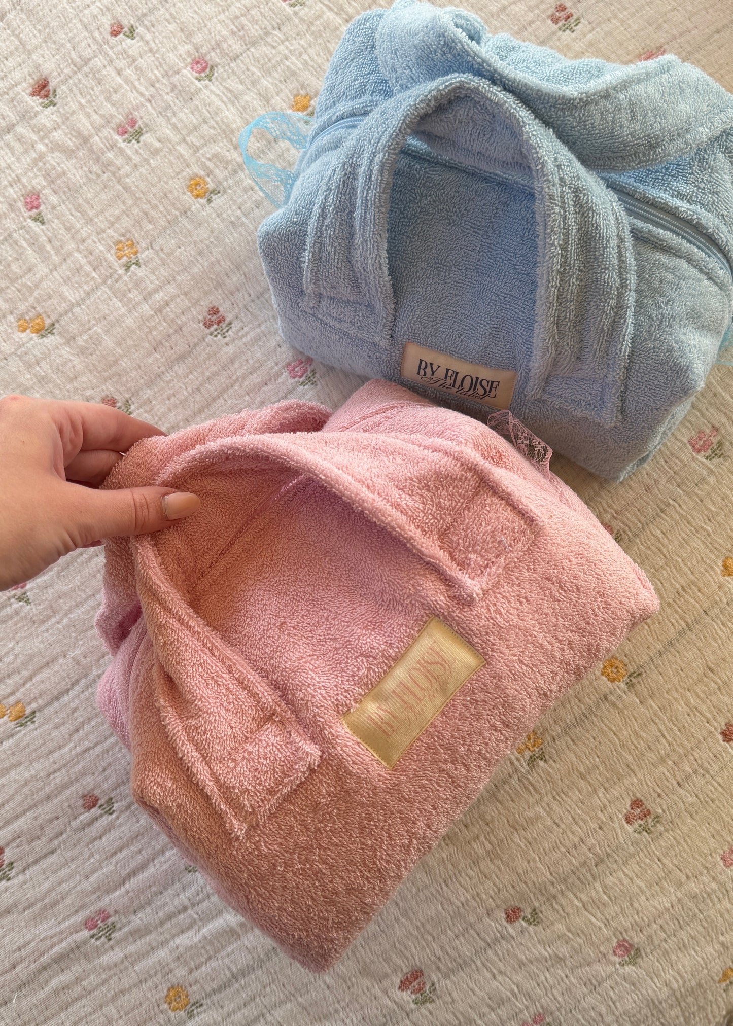 Mini Towel bag - Strawberry ONE WEEK DISPATCH